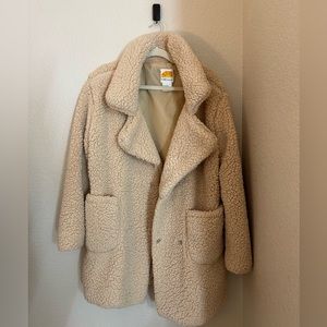 Tan teddy coat size L snap closers 100% polyester. C&C California